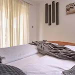 In With Balcony, Air Condition, Wifi * Lopar